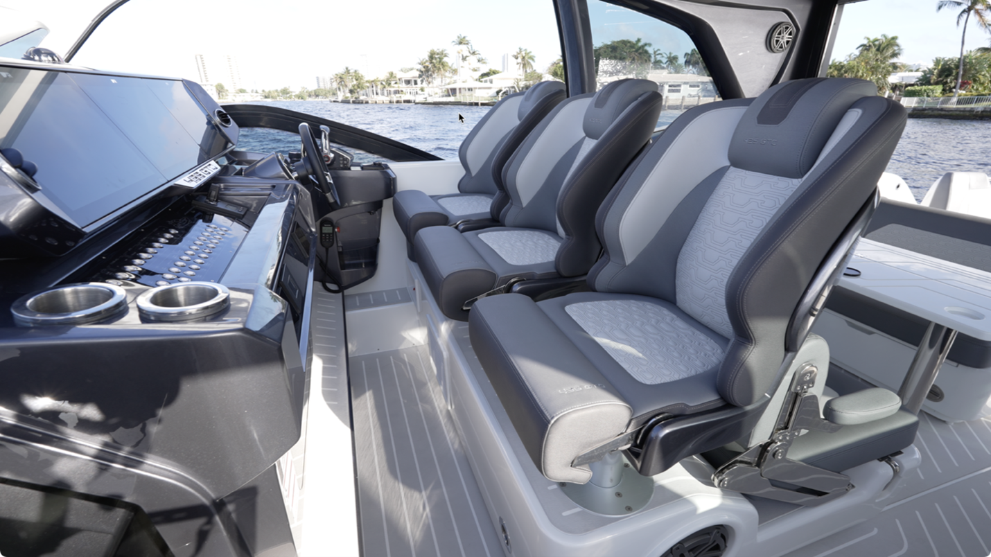 Galeon 435 GTO Triple helm seats allow others to be part of the action and keep the captain company
