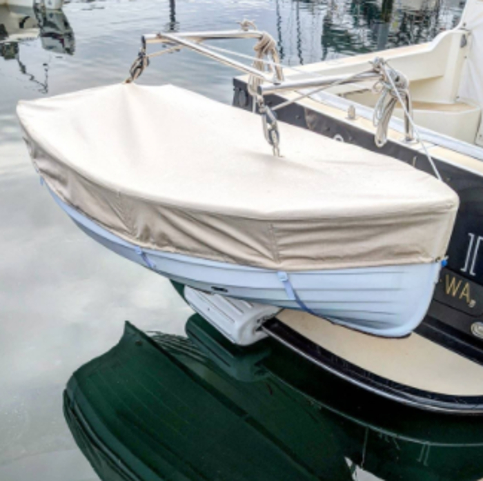 Winter boat cover that will protect your boat for years to come.