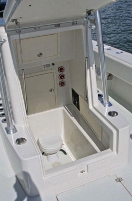 Andros Boatworks Offshore 32 head
