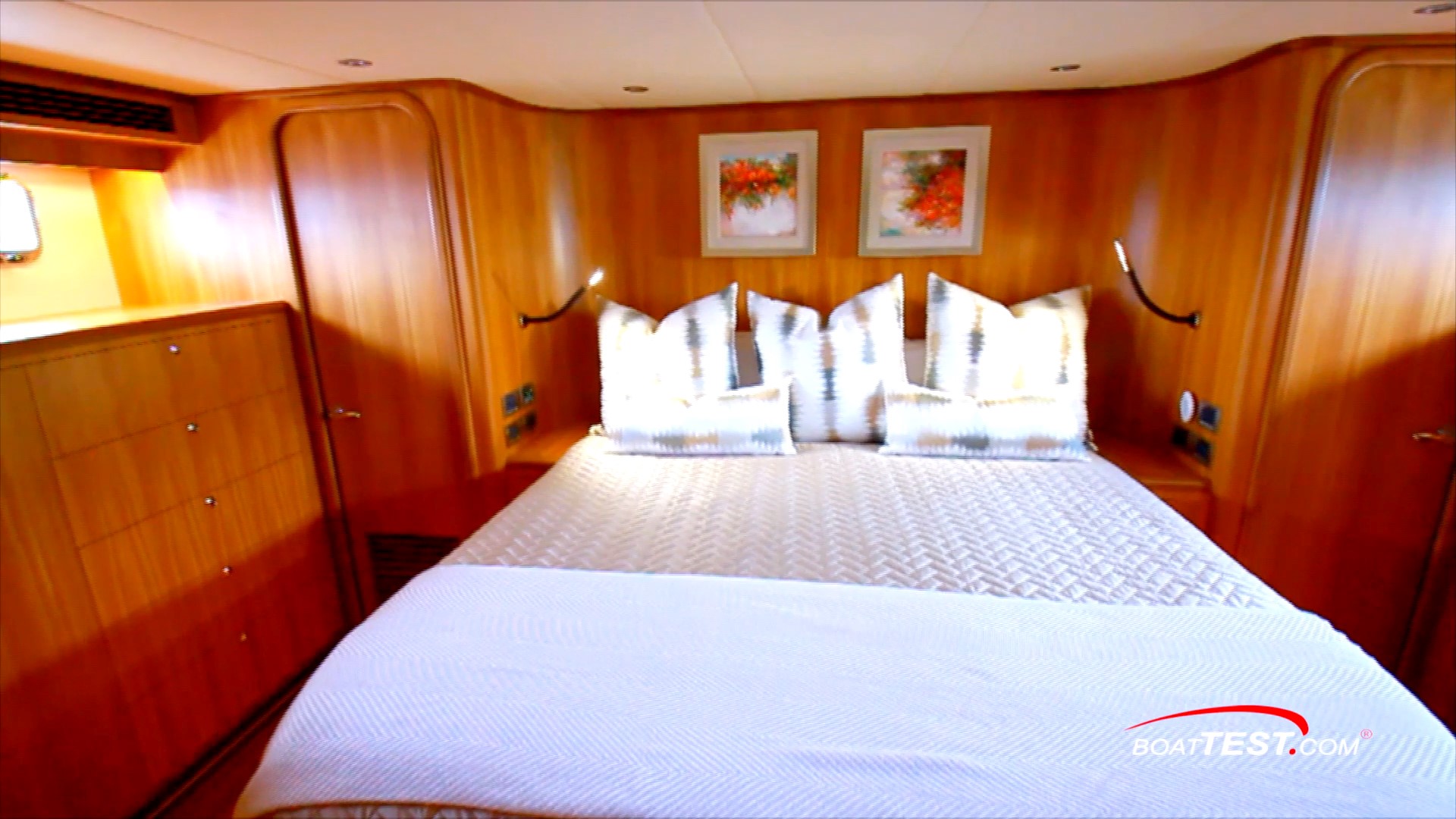 Personal reading lights