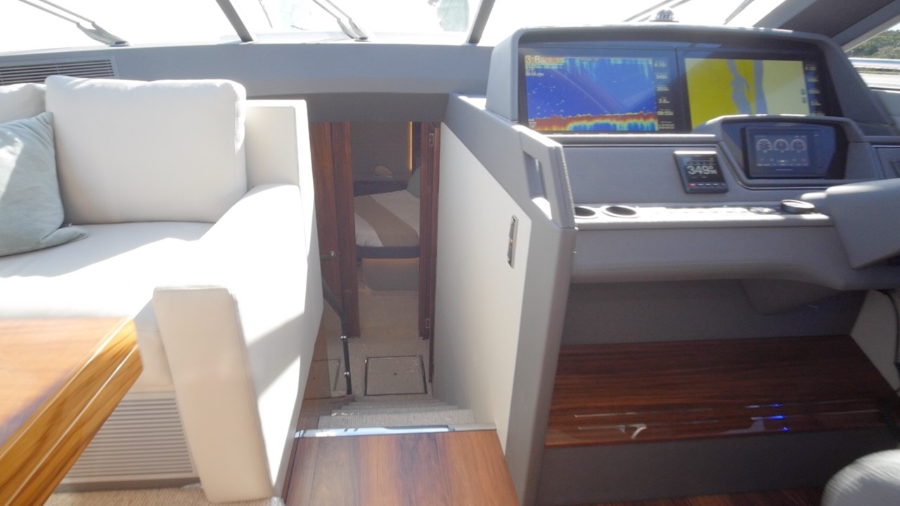 Between helm and salon dinette