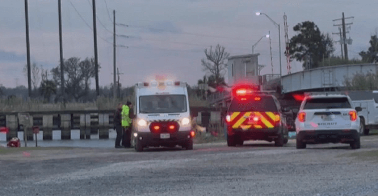 Accidents of the week, Boat Fire, Grounding, USCG, Drownings, Rescue Efforts