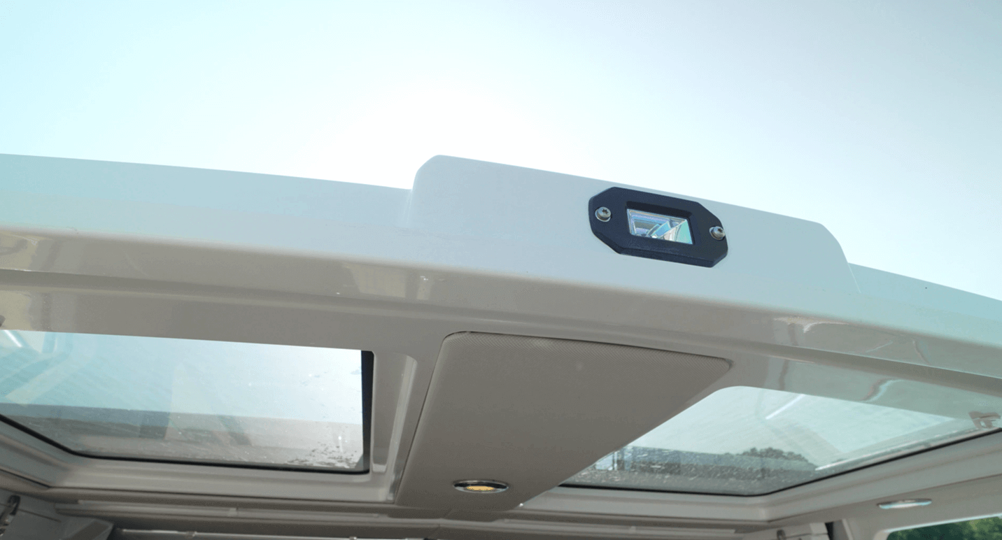 Aquador 250 HT hardtop LED lights