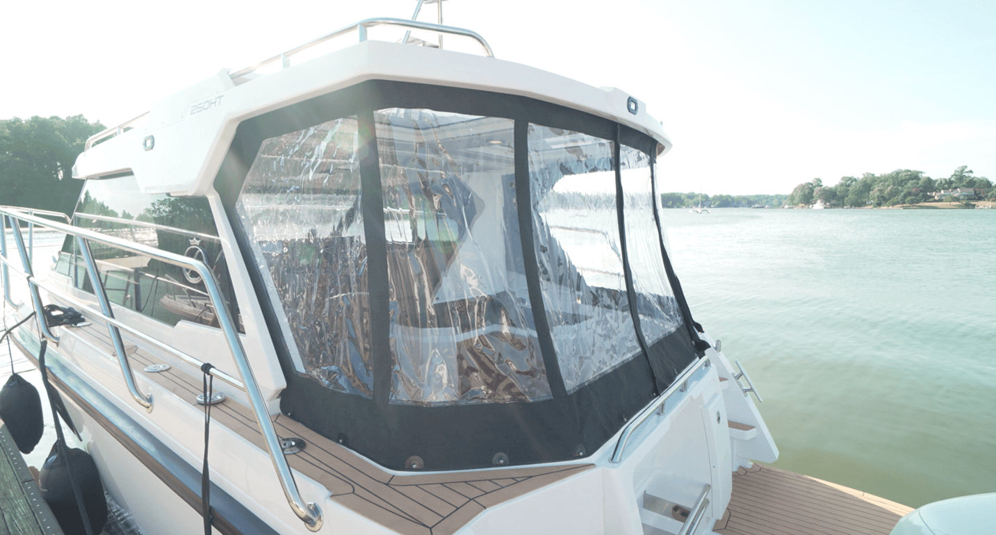 Aquador 250 HT curtains