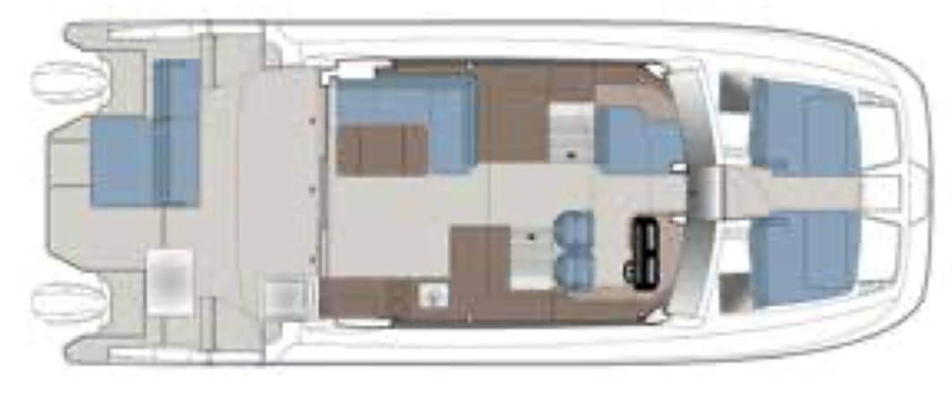 Aquila 42 Coupe Power Catamaran single level deck layout