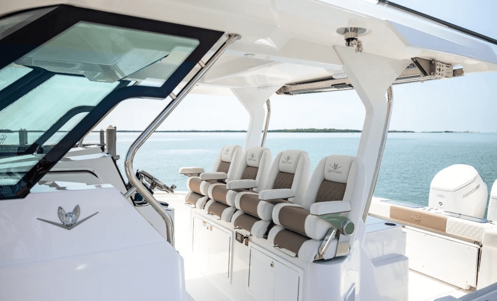 Bertram 39CC helm seating