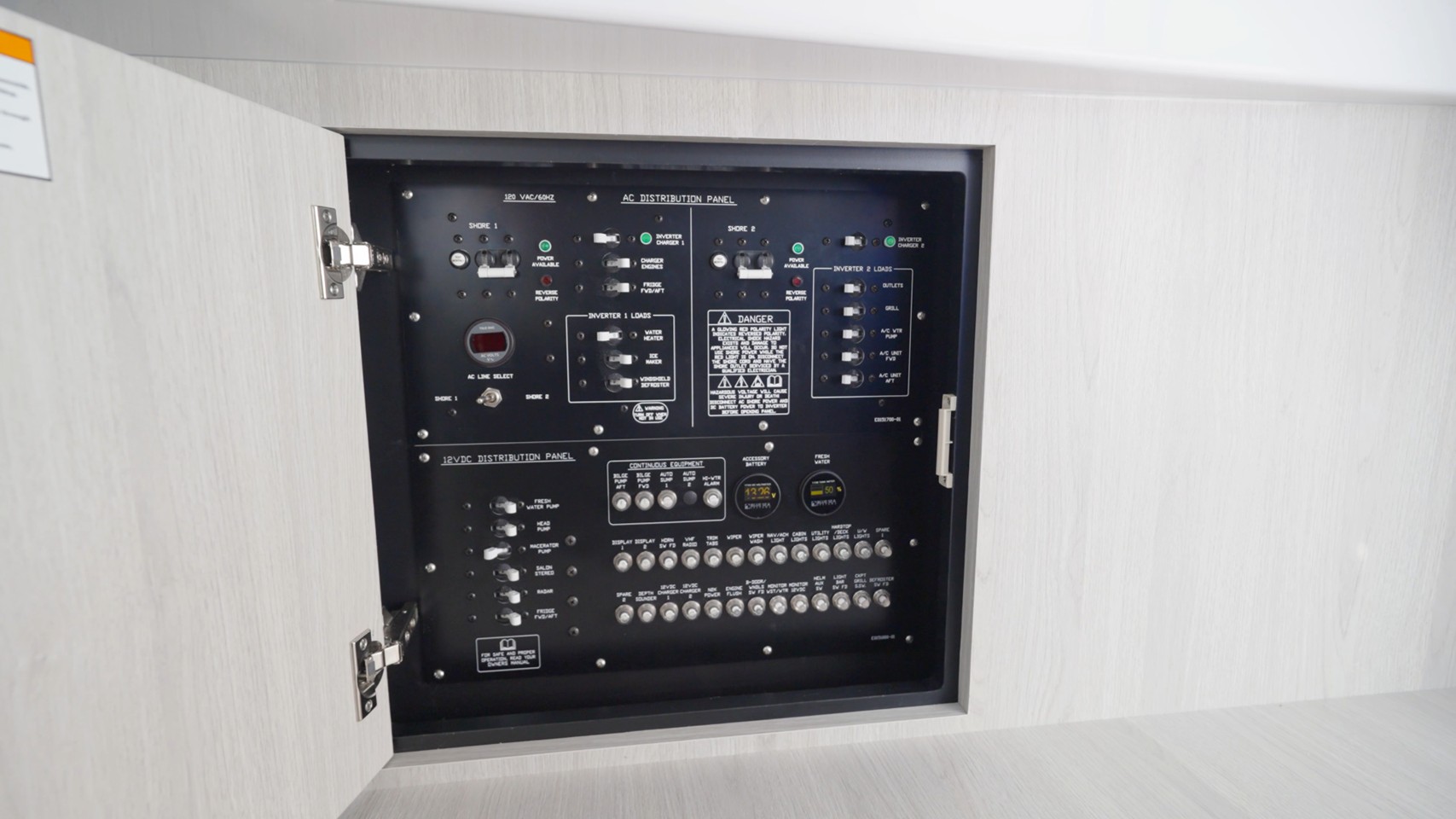 Cruisers 38 VTR EC electrical panel
