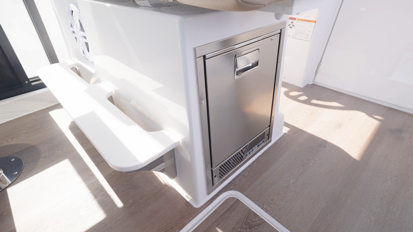 Cruisers 38 VTR EC starboard refrigerator