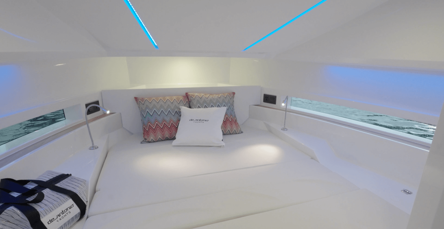 De Antonio D32 Open sofa/lounge space can become a berth