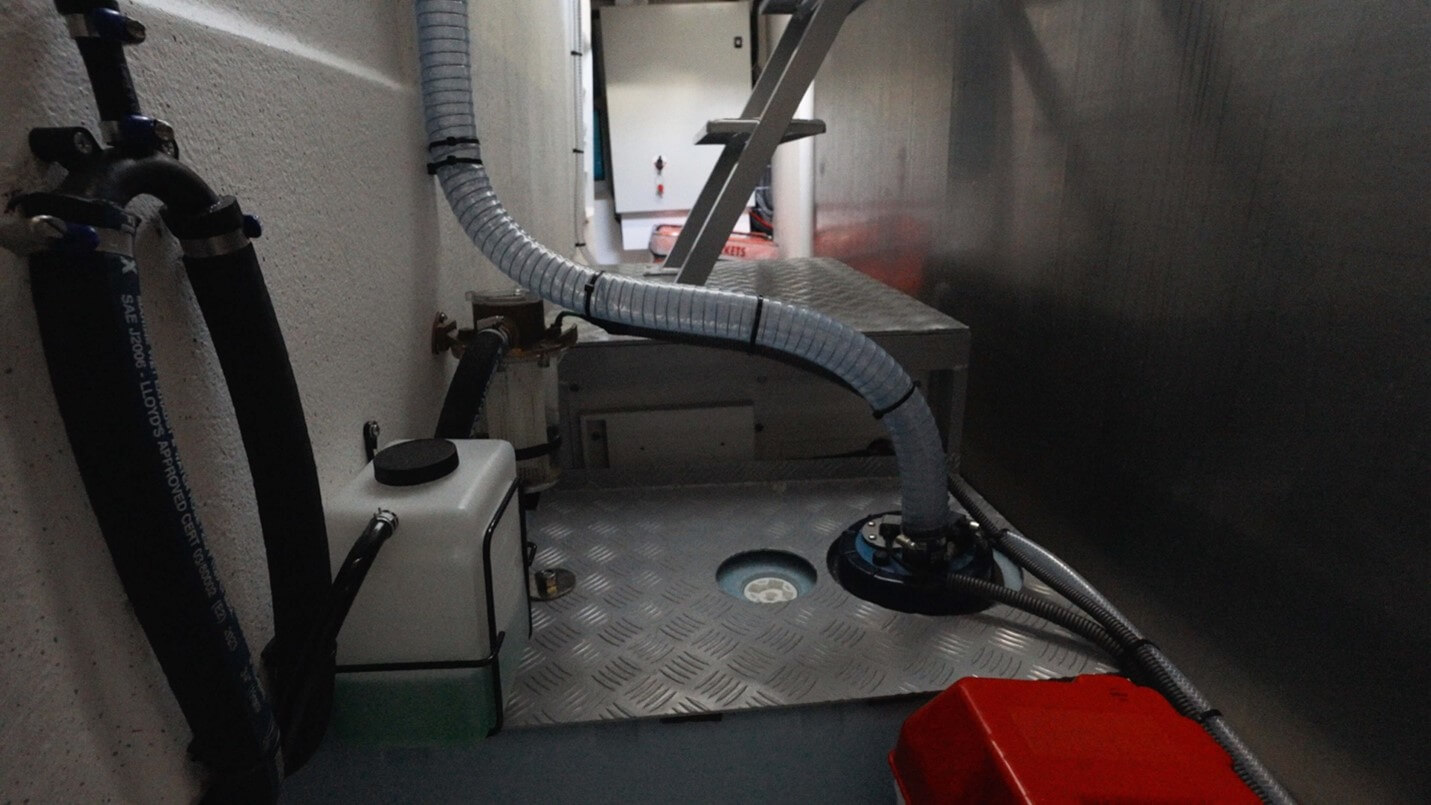 De Antonio D50 Coupe machinery