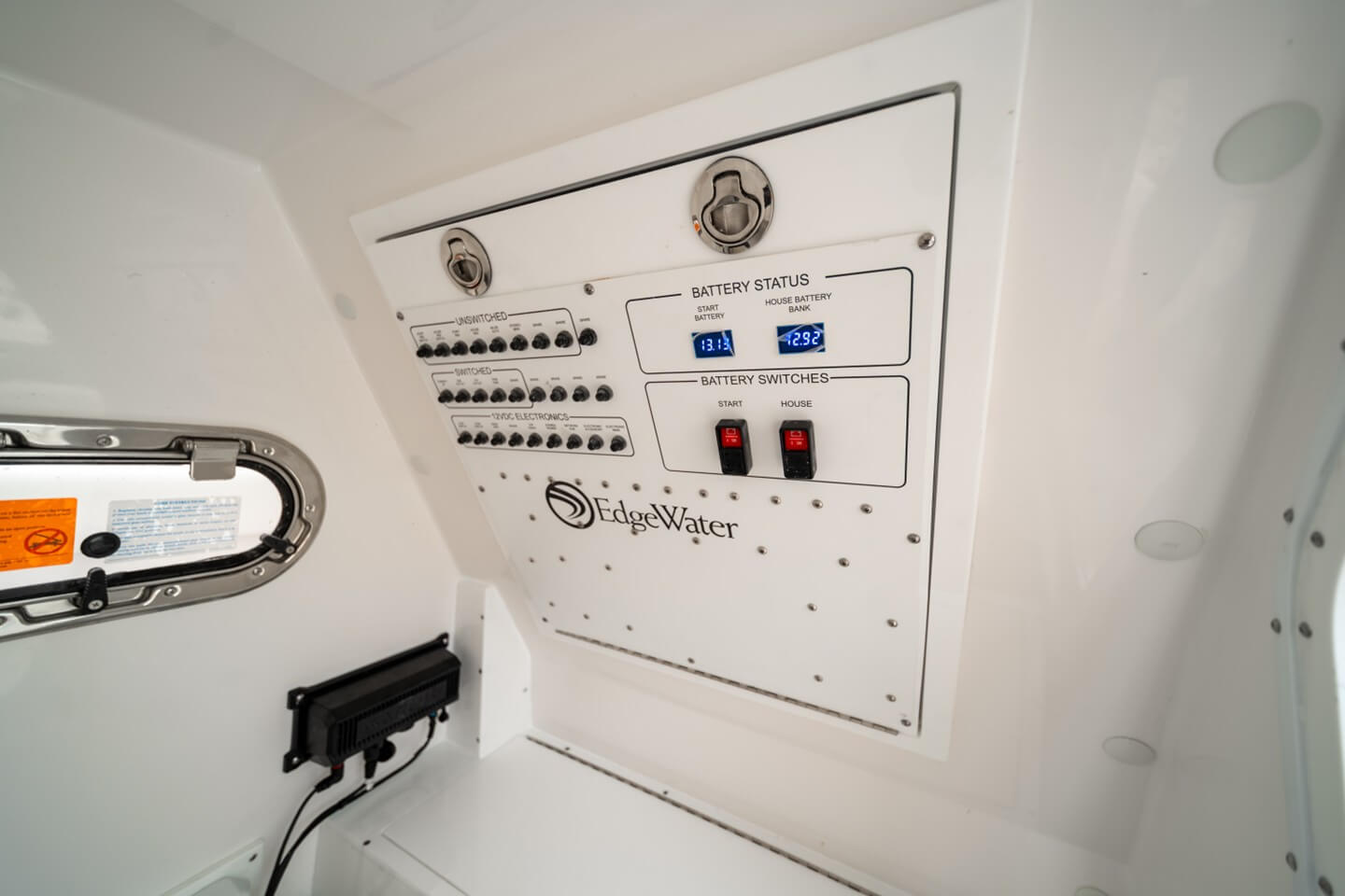 Edgewater 250 CC electrical breaker panel