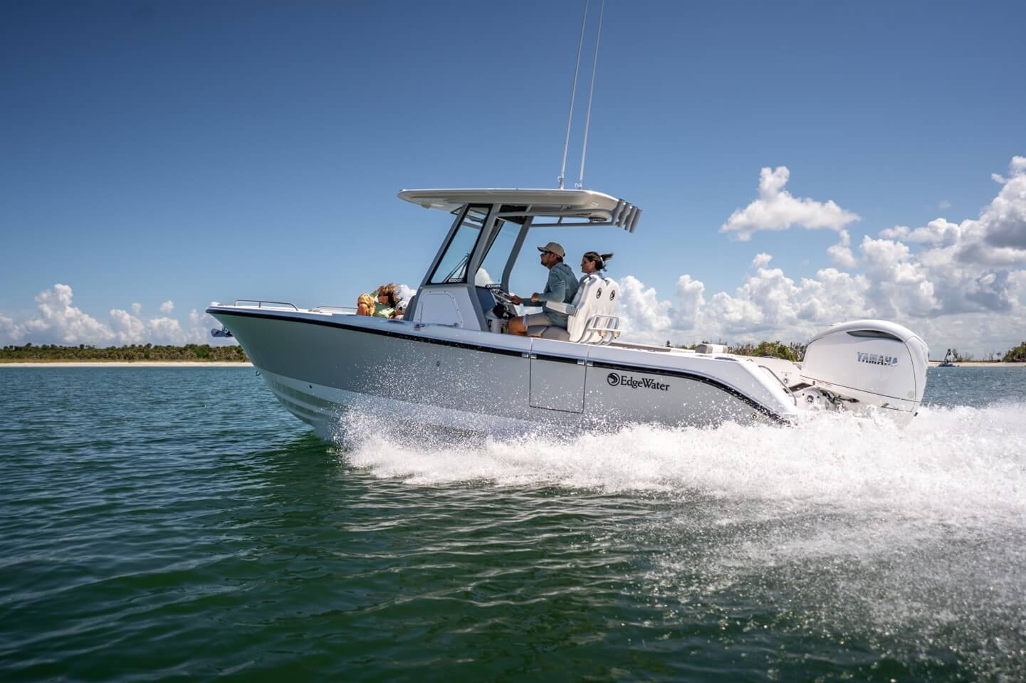 Edgewater 250 CC running