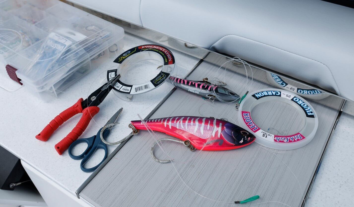 Formula 457 CCF - full tackle center with plenty of room to rig your lures and baits