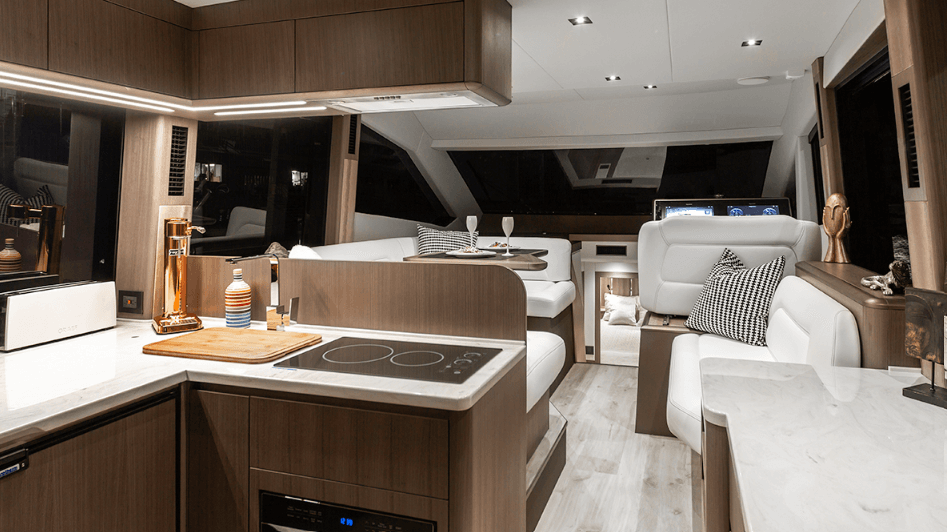 Galeon 480 FLY galley