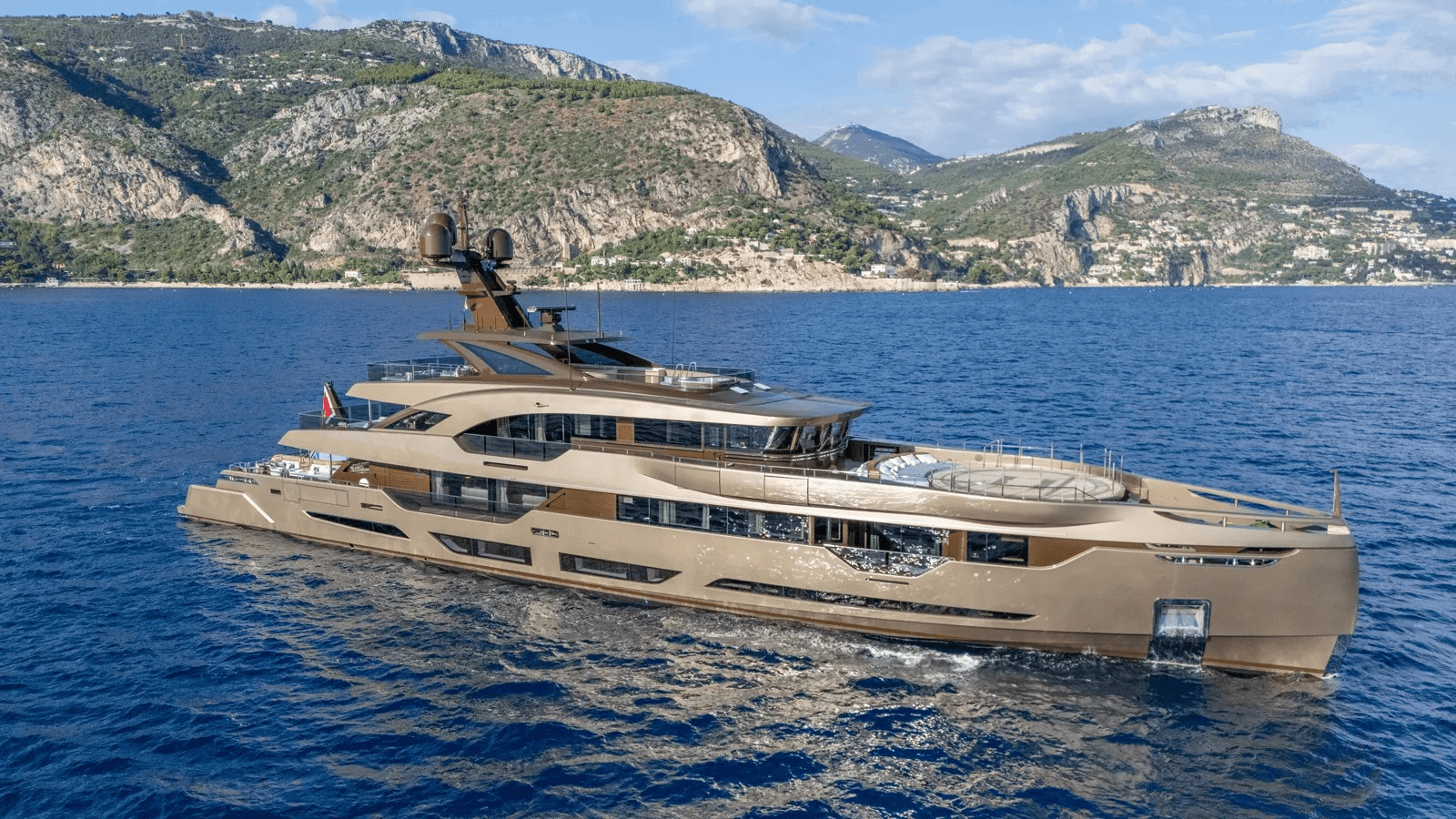 Golden Superyacht - Anjelif