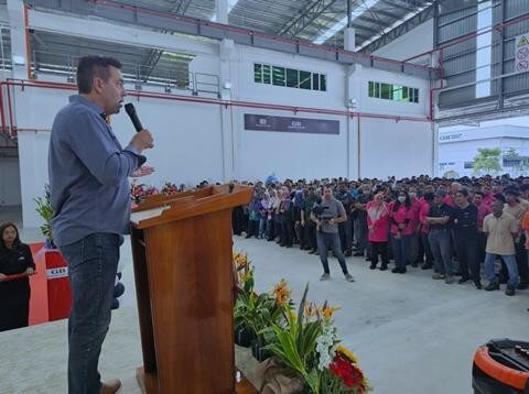 Grand Banks CEO Mark Richards at the official opening ceremony of the new composite manufacturing facility in Pasir Gudang