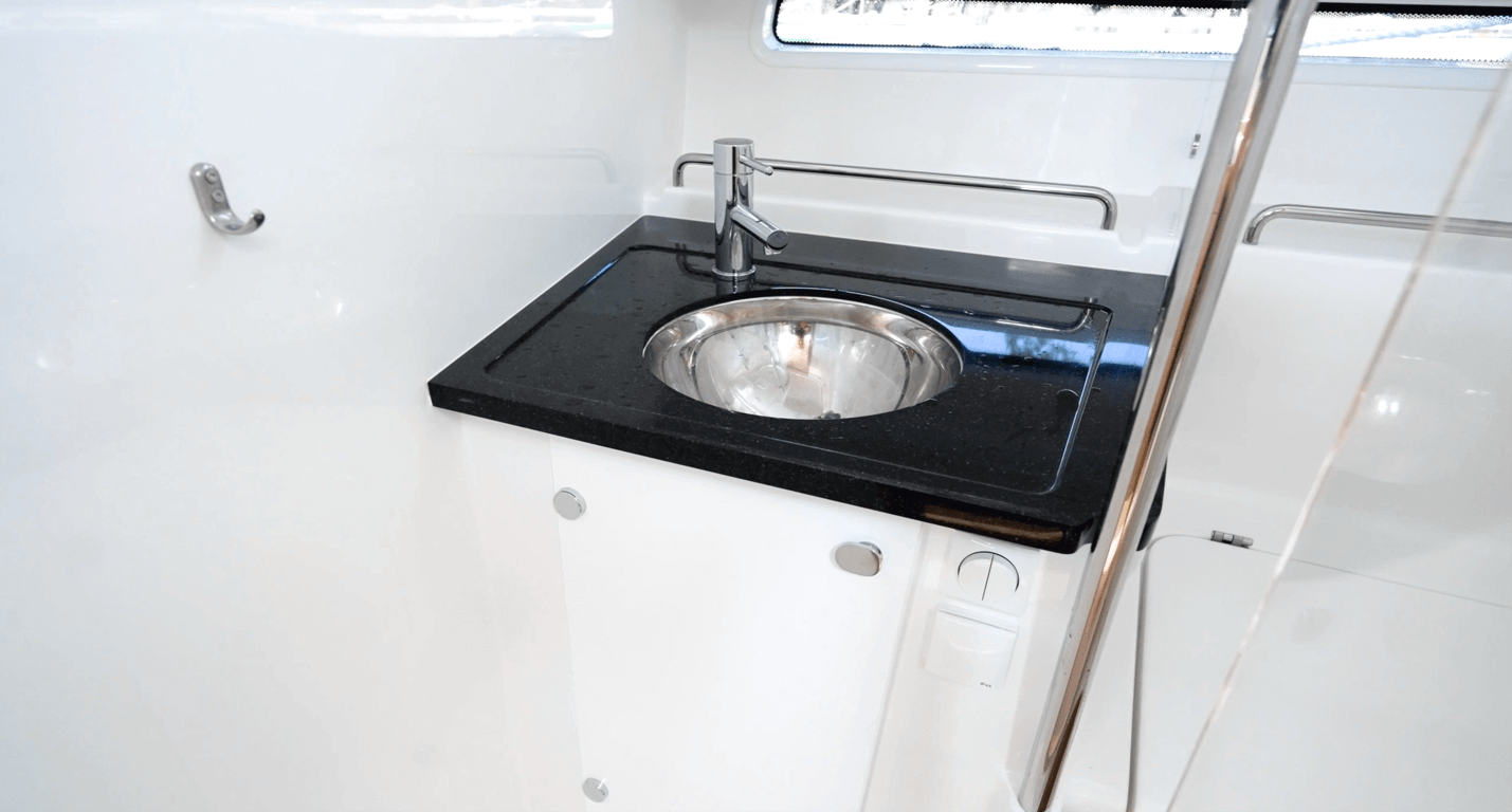 Nimbus W11 head sink