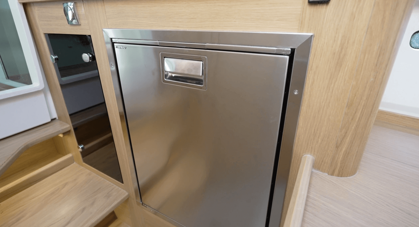 Nimbus W11 optional refrigerator