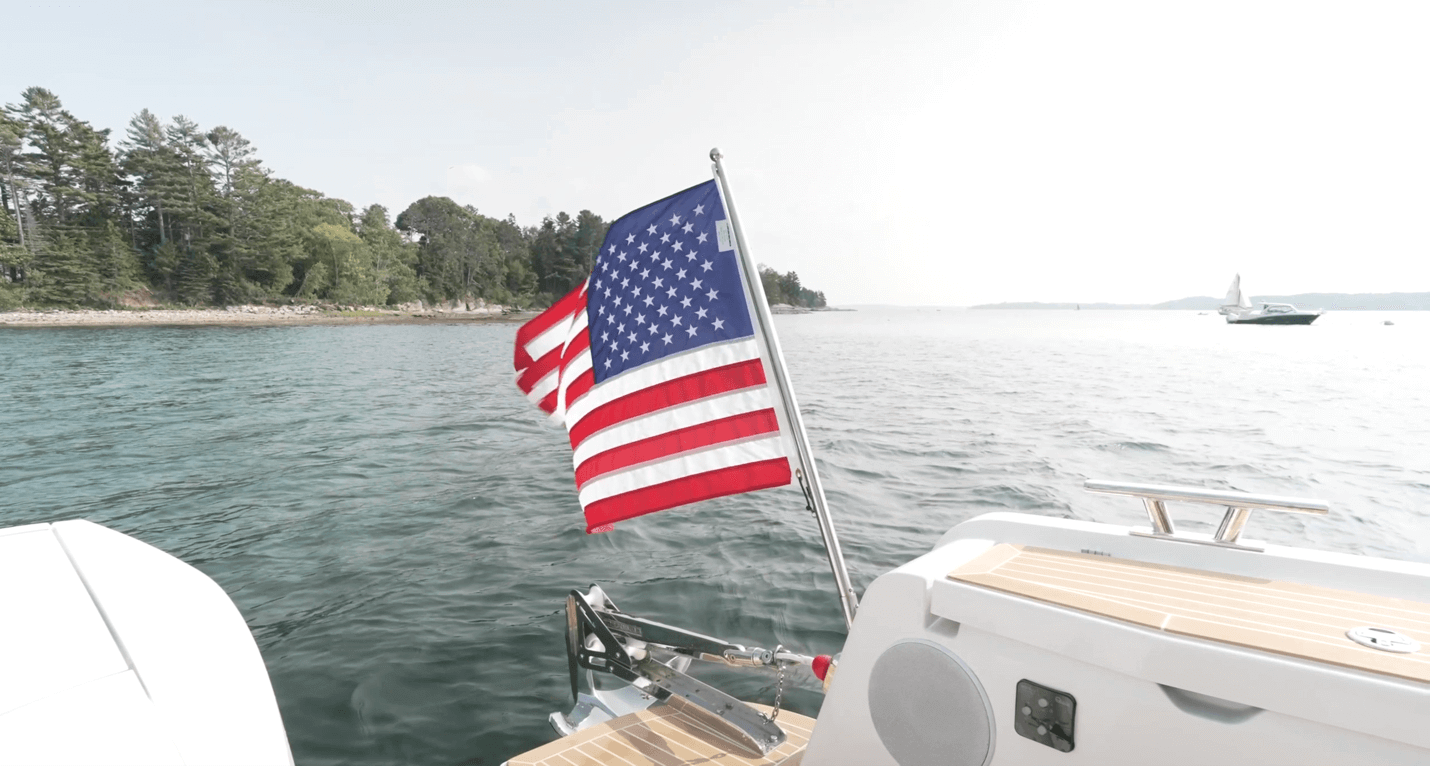 Nimbus W11 optional stern anchor and windlass