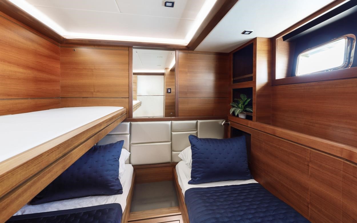 North Pacific 59' Pilothouse guest quarters with pullman