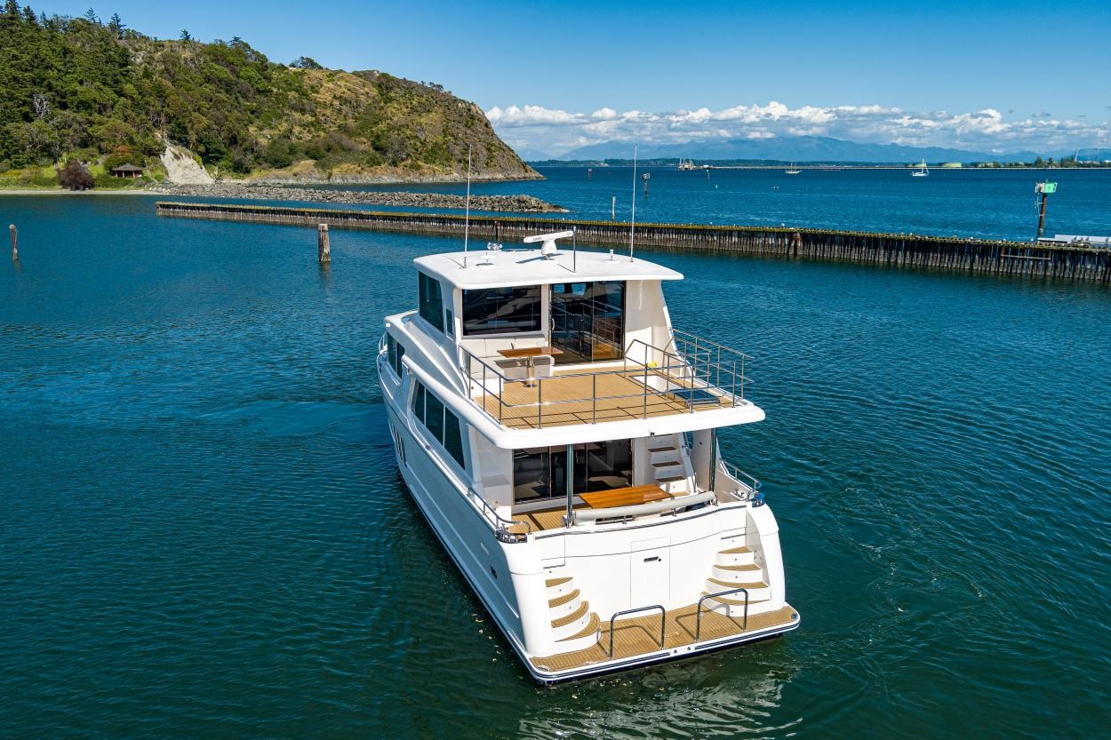 North Pacific 59' Pilothouse overhead space