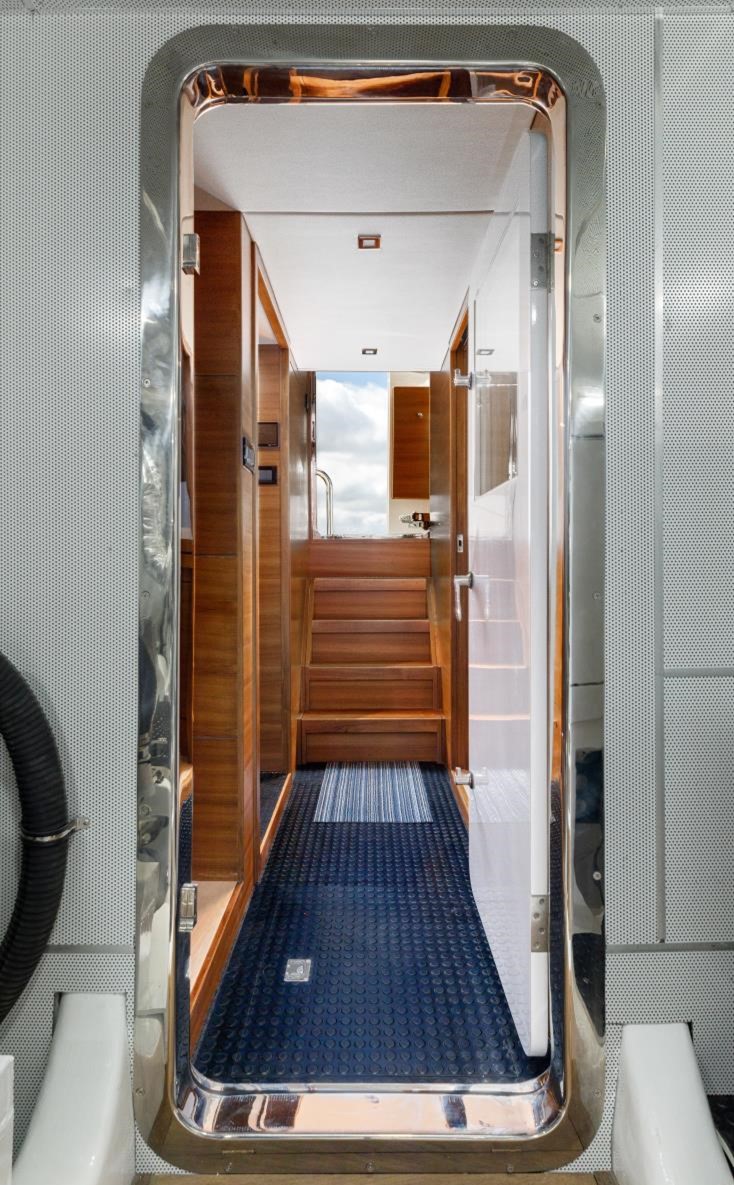North Pacific 59' Pilothouse space from swim platform to engine room