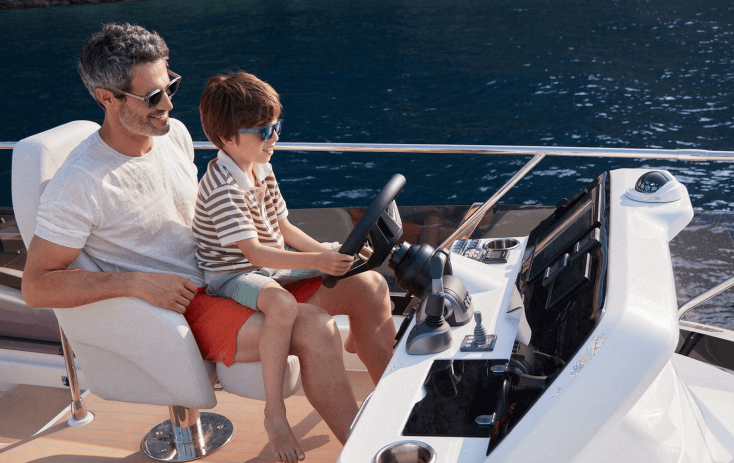 Prestige F4.9 upper helm