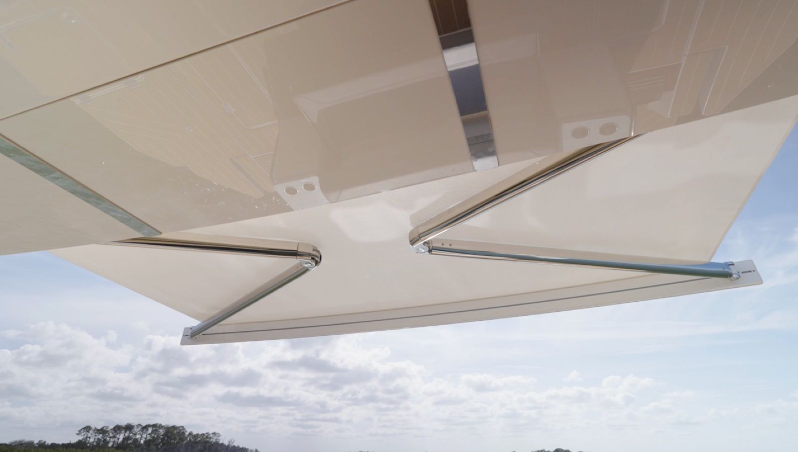 Regal LX43 electrically operated aft sun shade