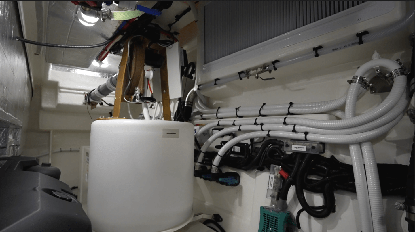 Glenndinning power cord system.  Note the easy access to the mechanicals