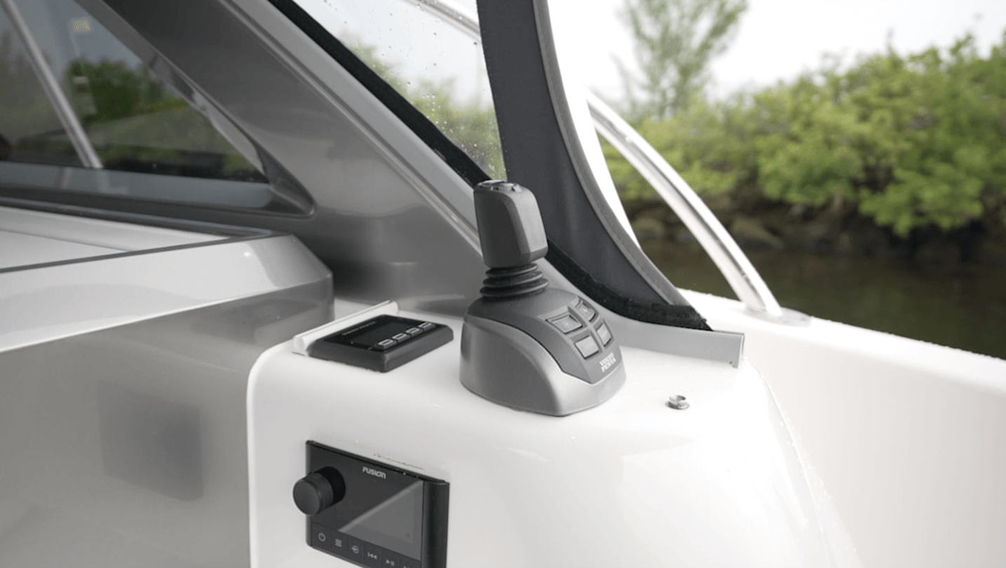 Starboard docking station