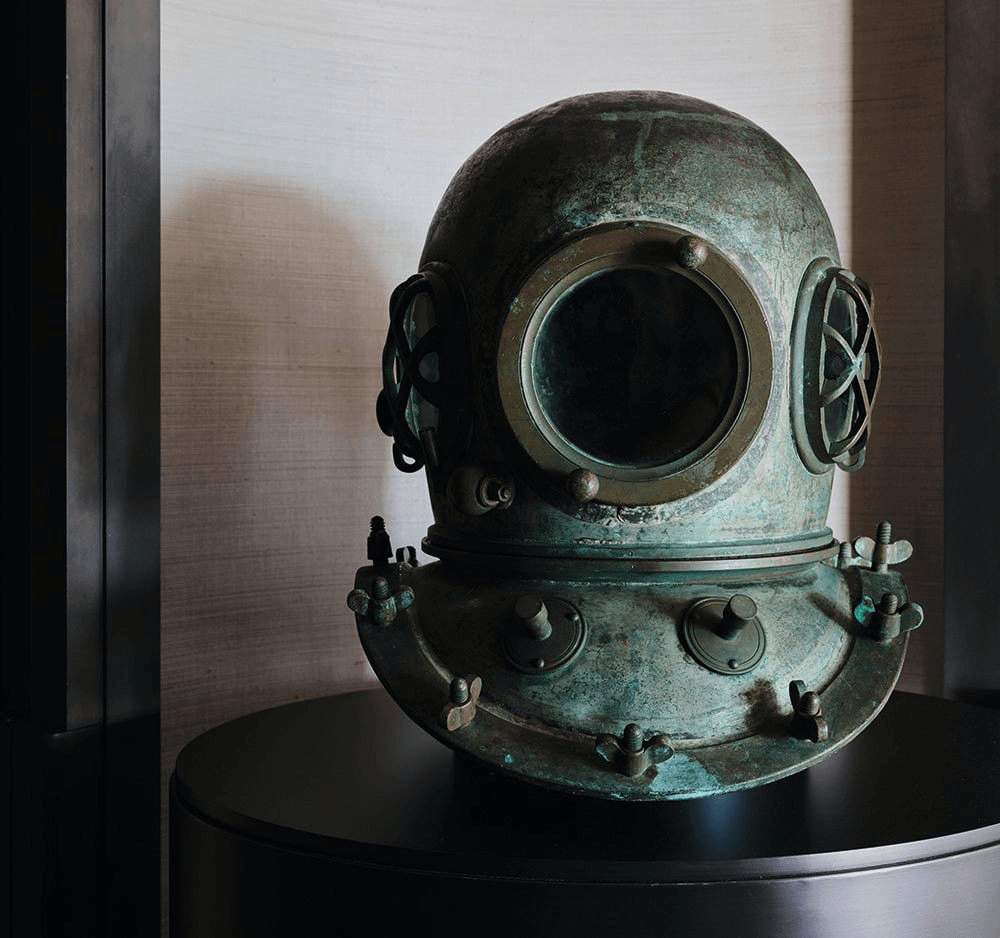 Rossinavi's 59m explorer yacht Akula Yokohama Diving Co. 12-Bolt Diving Helmet