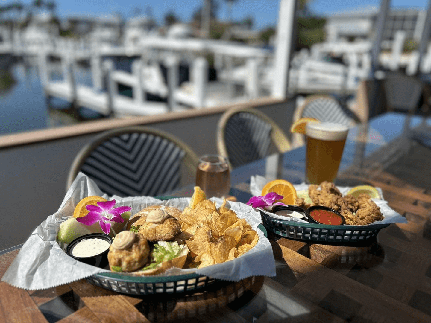 Sanibel Marina - Dock & Dine at Gramma Dot's