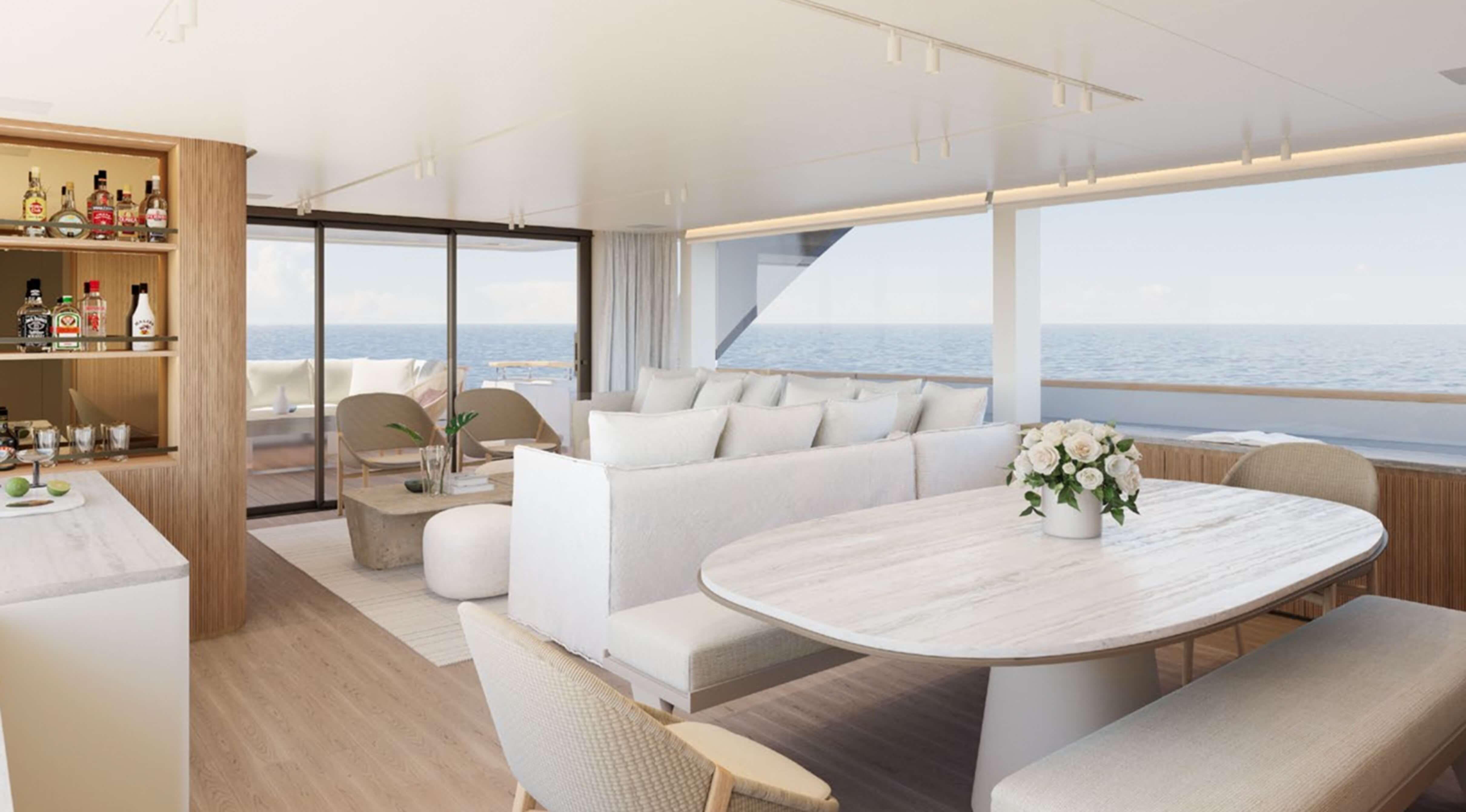 Sanlorenzo SD90 living and dining space