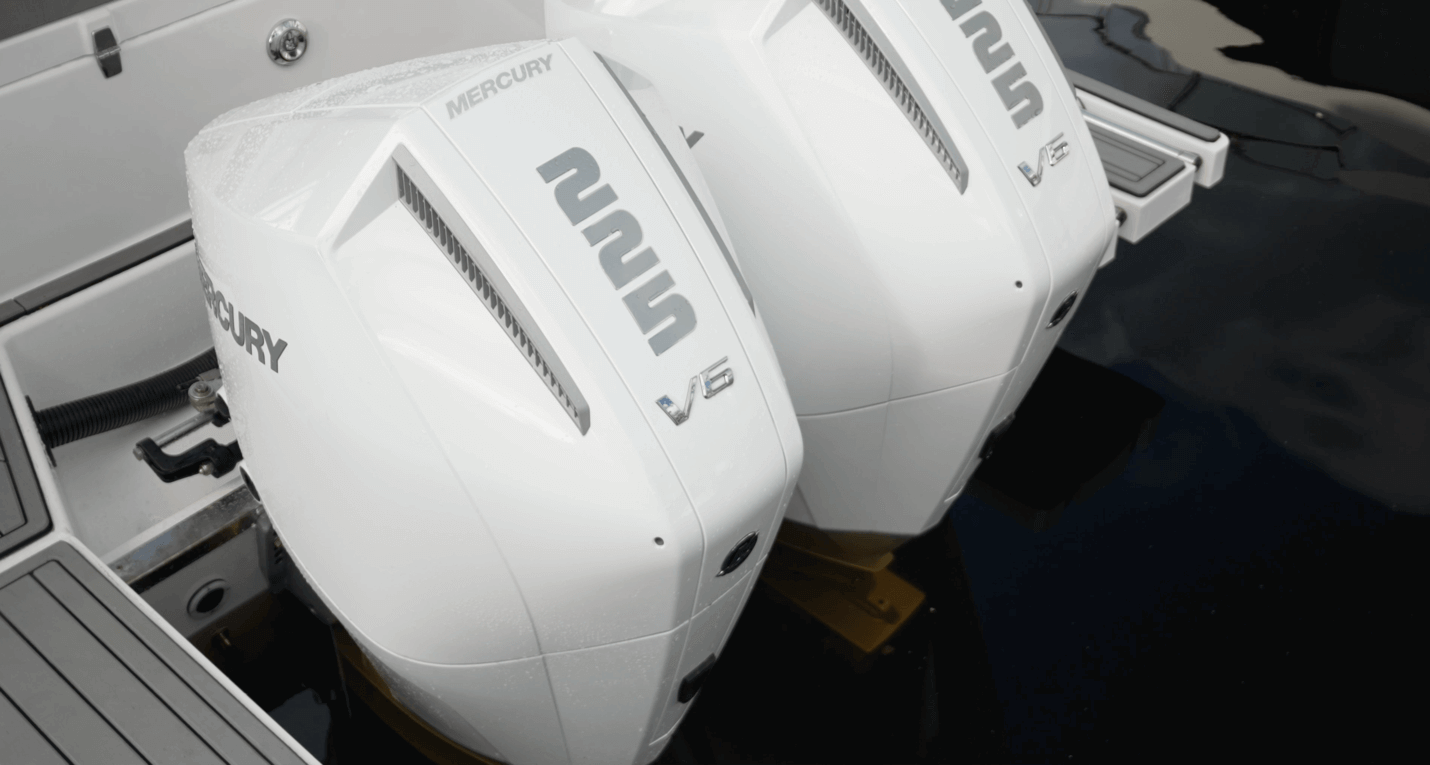 SeaWell 290CC Engines