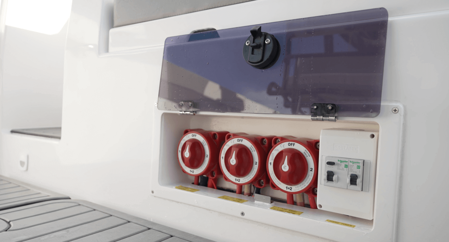 Seawell 290CC battery switches