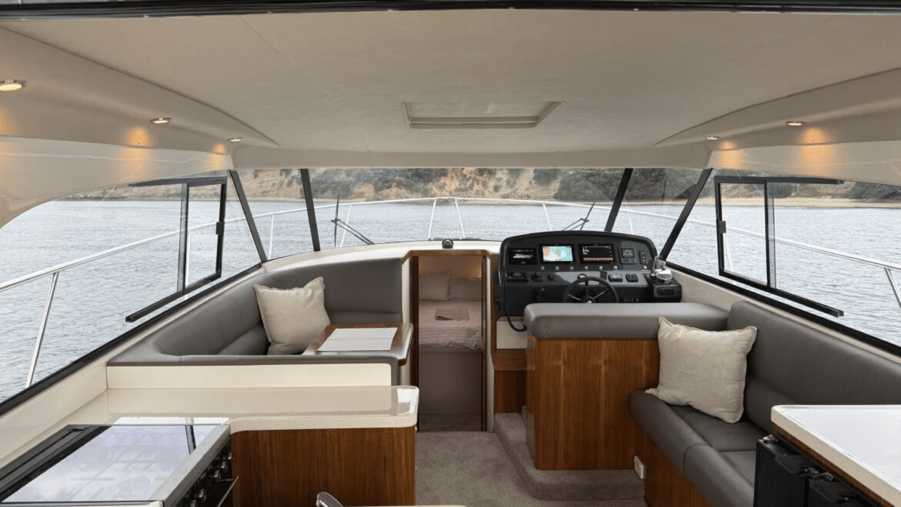 Superior 1200 Sports Sedan cockpit and helm area