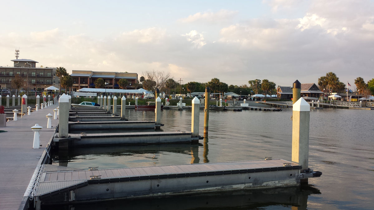 fall boating, off season boating