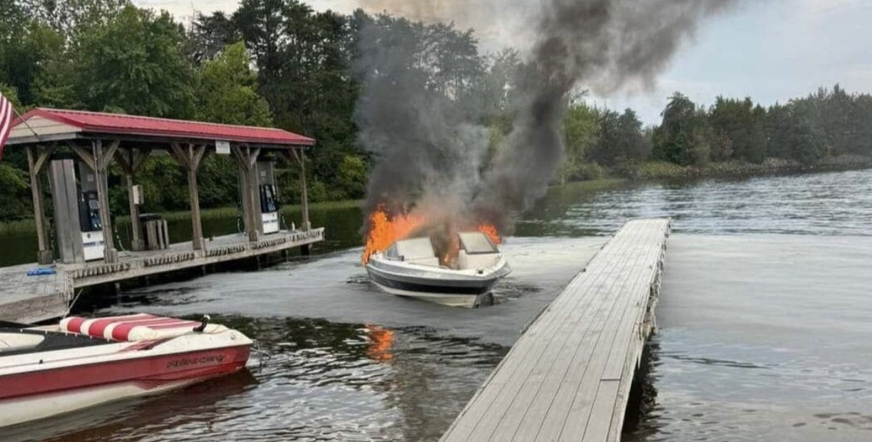 Accidents of the week, Boat Fire, Grounding, USCG, Drowinings, Rescue Efforts
