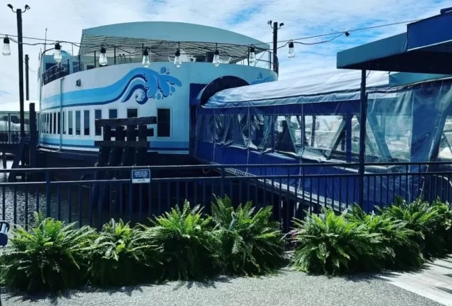 DiMillo's On The Water