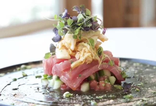 The Deck Bar & Grill at Linekin Bay Resort