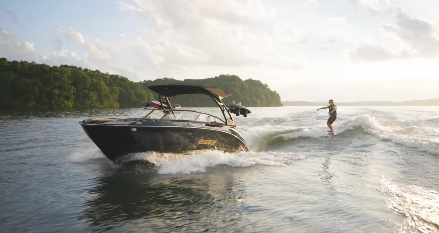 Wakeboarding is taken to new heights of excitement with the Yamaha 255XD