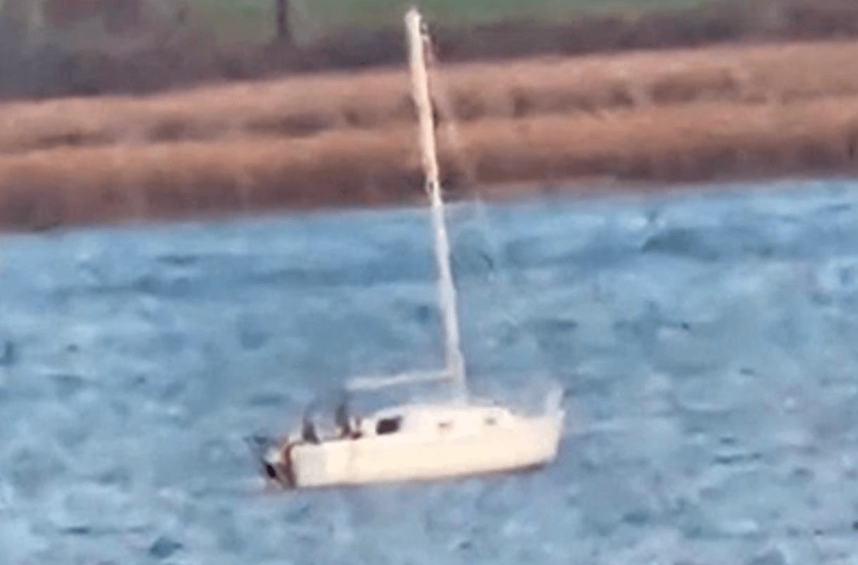 Accidents of the week, Boat Fire, Grounding, USCG, Drownings, Rescue Efforts