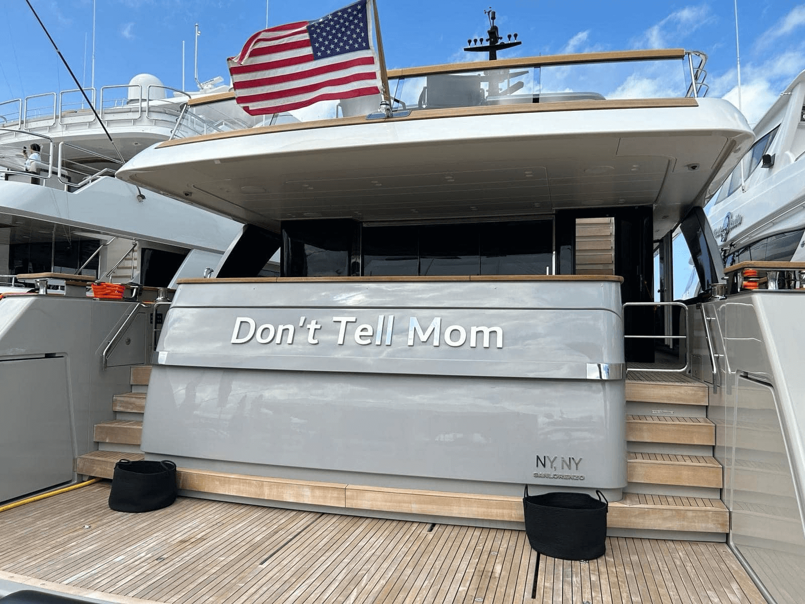 Boat Name - Don't Tell Mom
