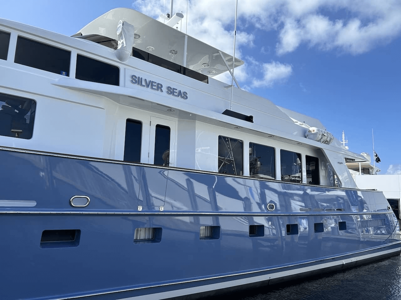 Boat Name - Silver Seas