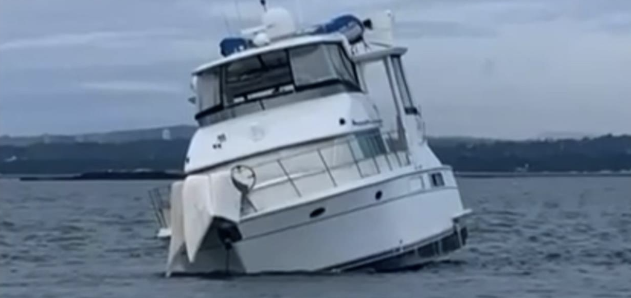 Accidents of the week, Boat Fire, Grounding, USCG, Drownings, Rescue Efforts