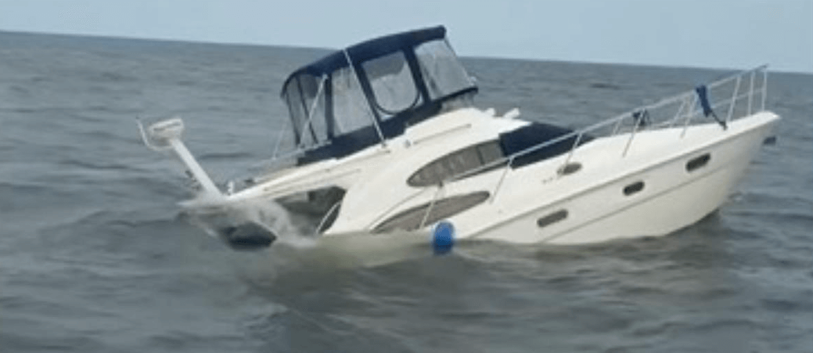 Accidents of the week, Boat Fire, Grounding, USCG, Drownings, Rescue Efforts
