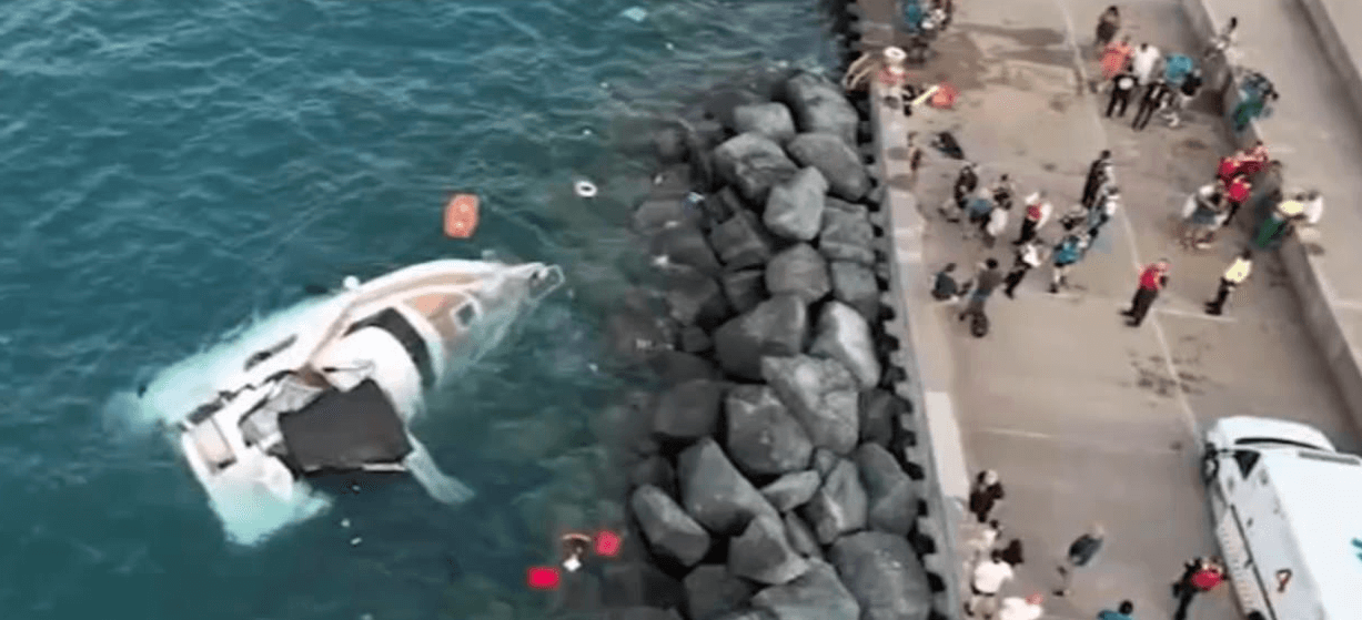 Accidents of the week, Boat Fire, Grounding, USCG, Drowinings, Rescue Efforts