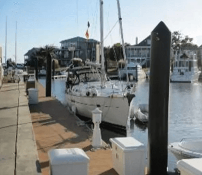 Hurricane holes, Harbour Village MM 267