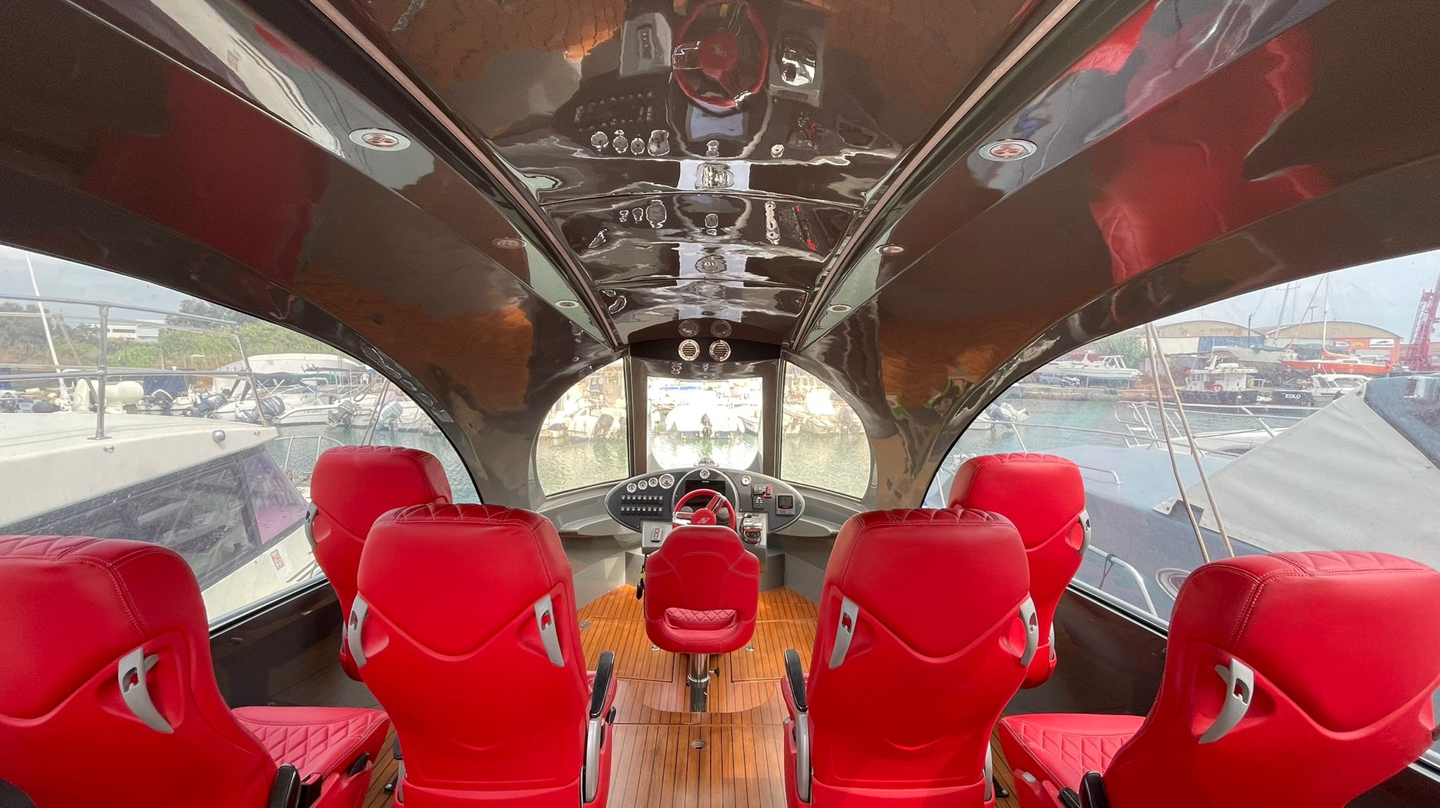 Jet Capsule, interior, bucket seats