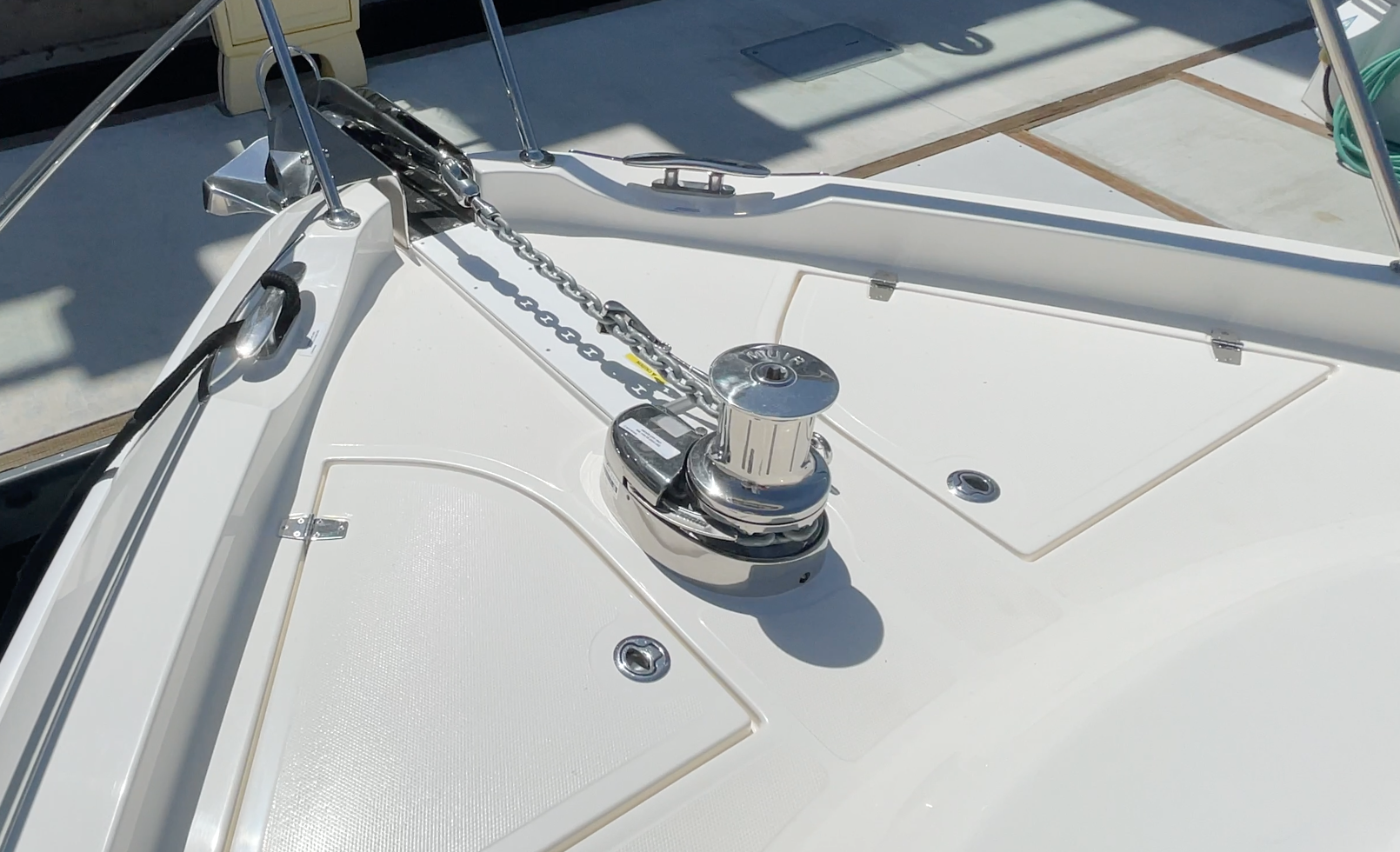 Riviera, anchor, Ultra anchor, windlass